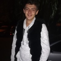 Дмитрий Яротник