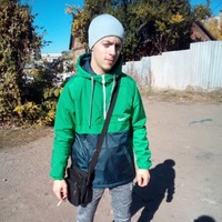 Максим Власов