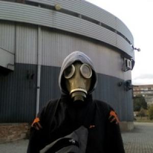 Андрей Резенко