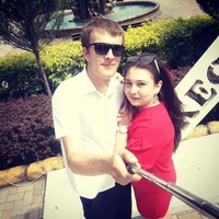 Антон Плохих