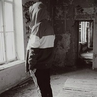 Максим Чужой