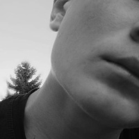 Денис Лущик