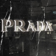 ︻デ 一 - Prada.