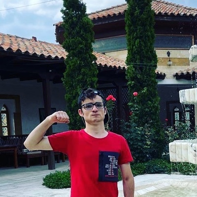 Якуб Самединов