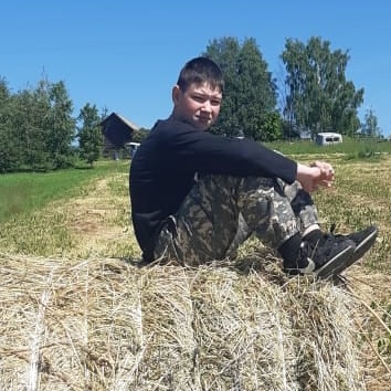 Марк Личутин