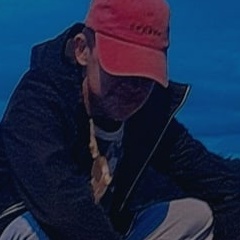 Илья Лекомцев