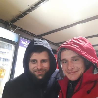 Евгений Тихонов