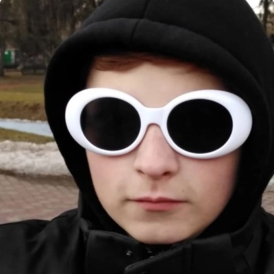 Слава Макаров