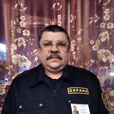 Анатолий Мезев