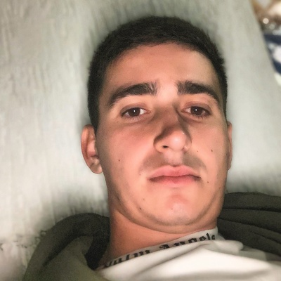 Айдер Эсатов