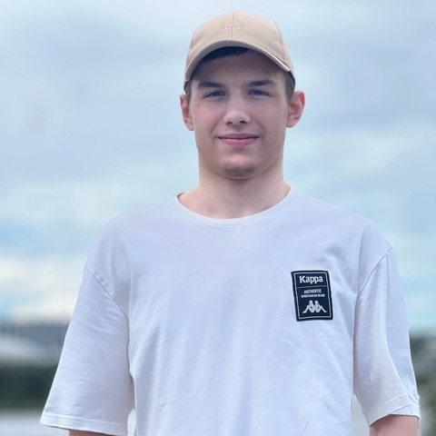 Денис Мещаков
