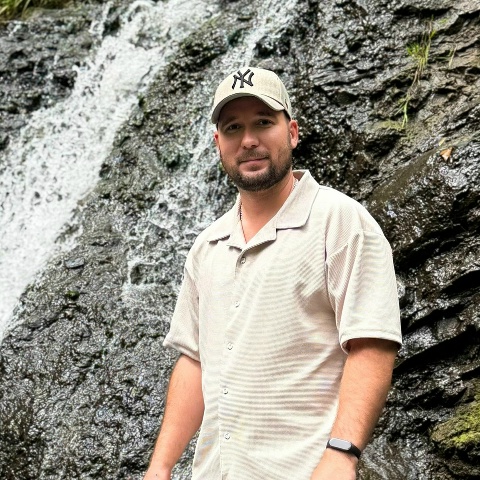 Александр Фадеев