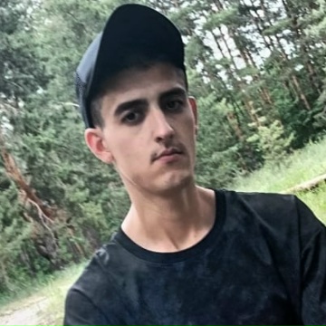 Саша Попов