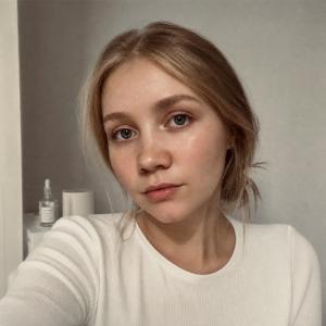 Анна Понамарёва